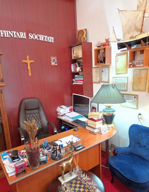 infiintari srl iasi locatia 2 - birou interior